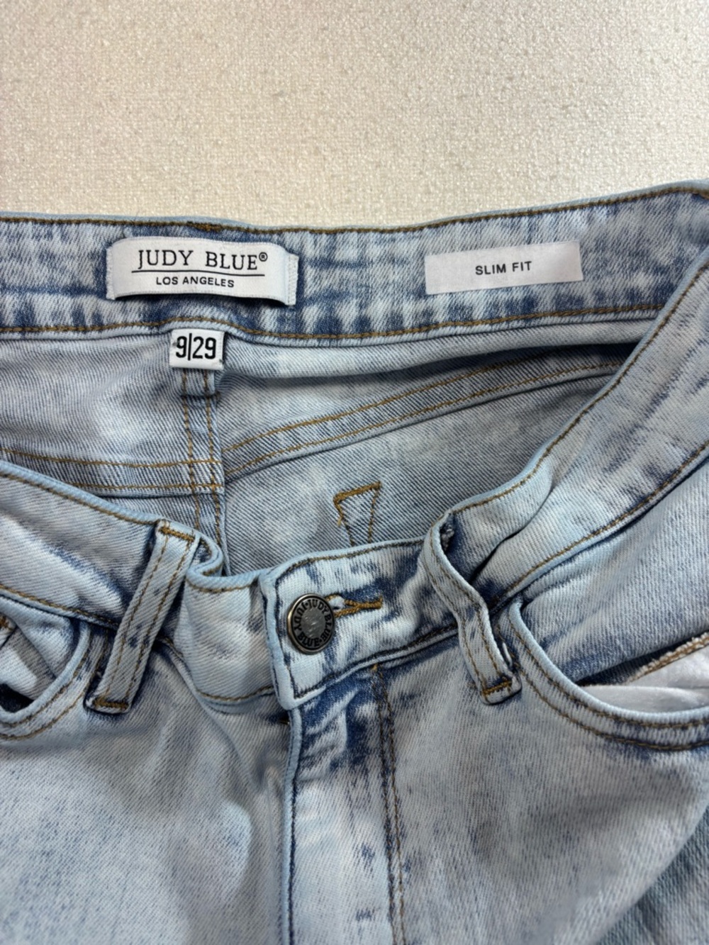 Judy Blue Light Wash High-Rise Straight Jeans - Picture 4 of 6